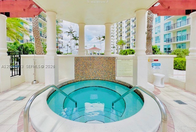 600 W Las Olas Blvd 1406s Property Photo 3