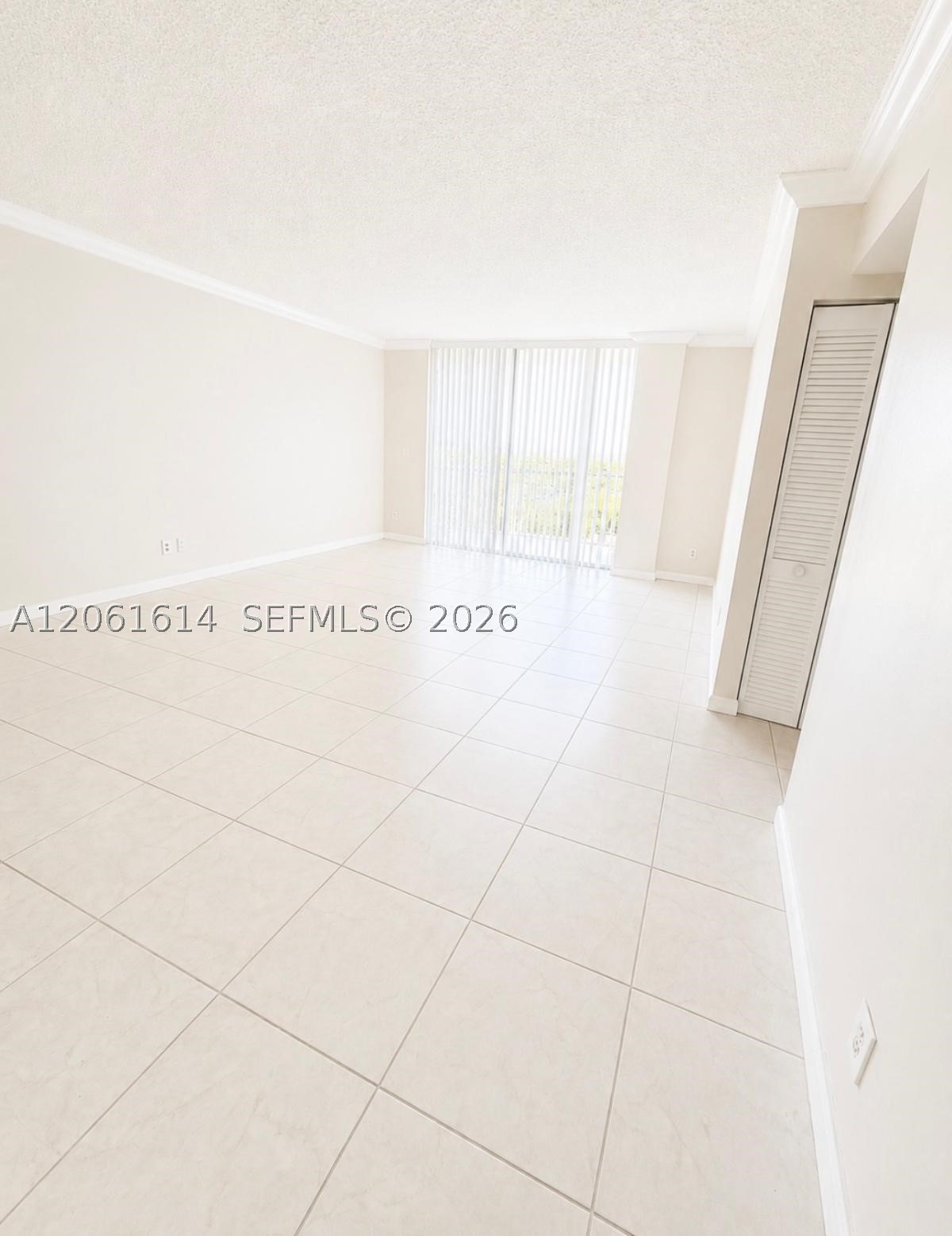 2020 Ne 135th St 710 Property Photo 6