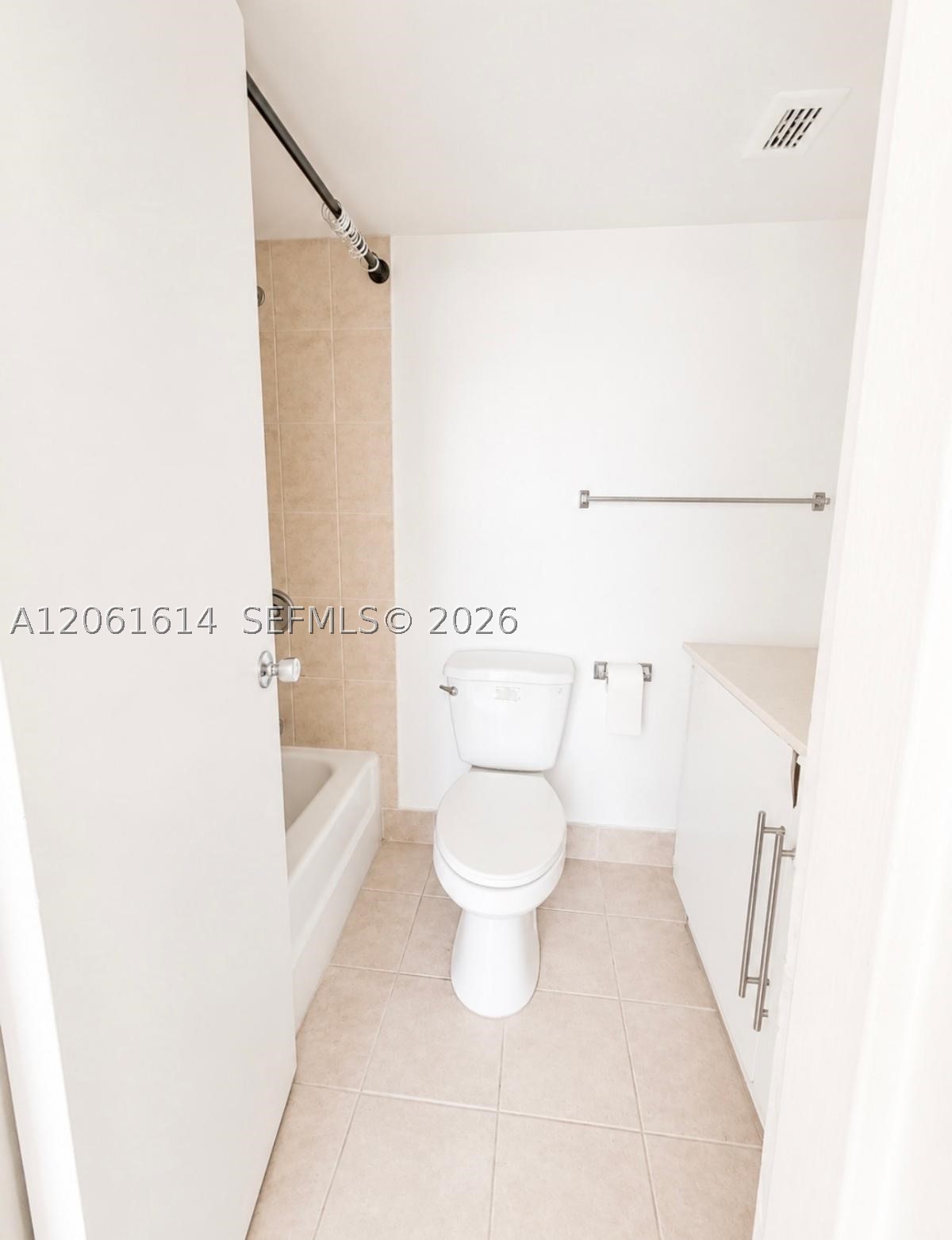 2020 Ne 135th St 710 Property Photo 11