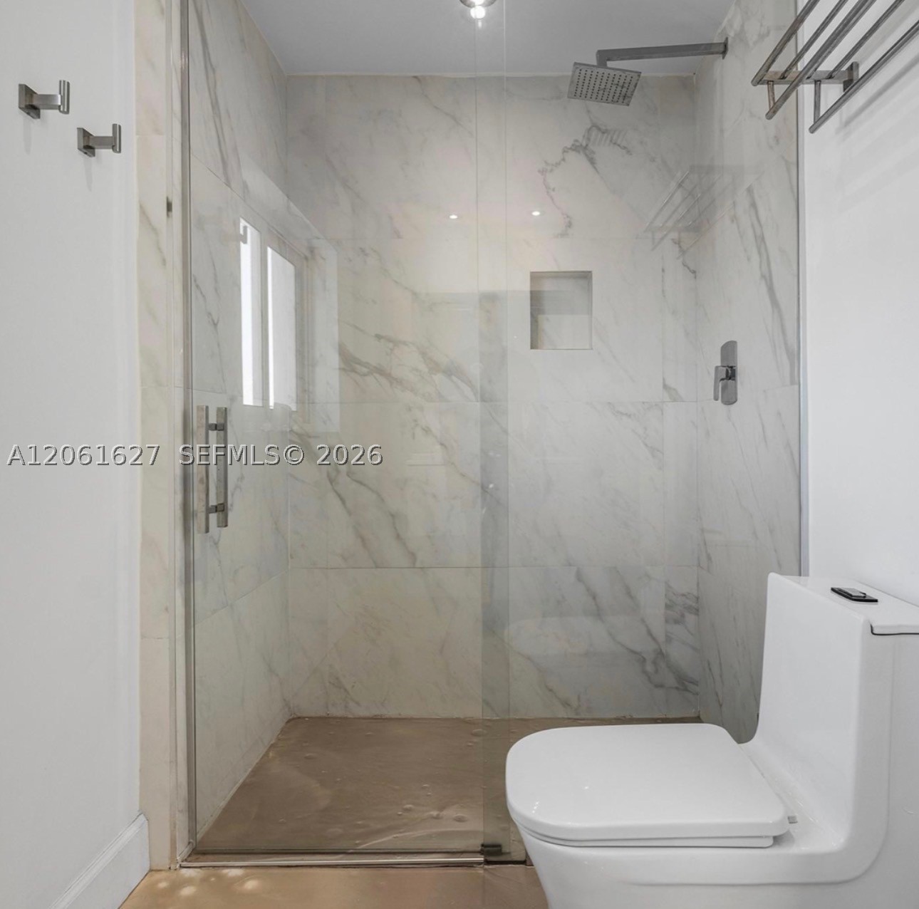 333 Sunset Dr 108 Property Photo 20