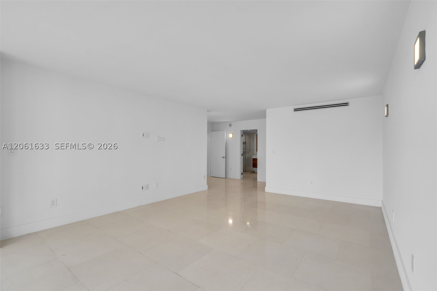 881 Ocean Dr 7h Property Photo 22
