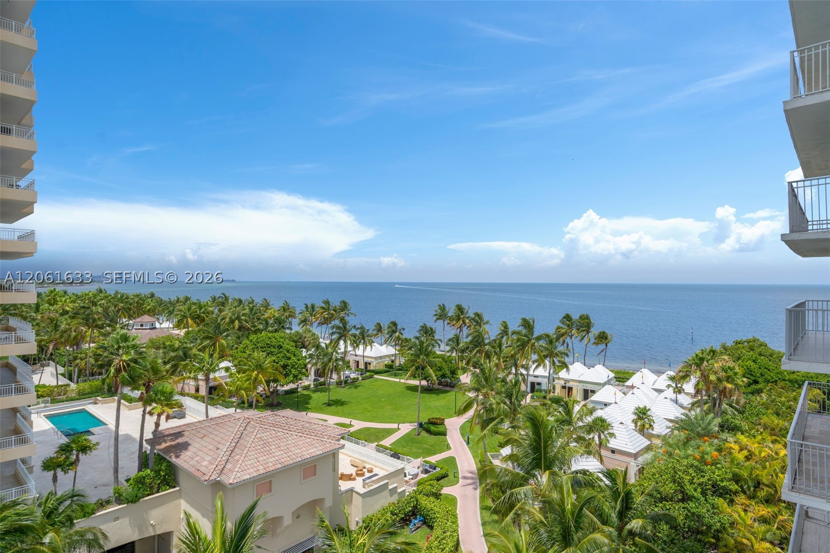 881 Ocean Dr 7h Property Photo 31