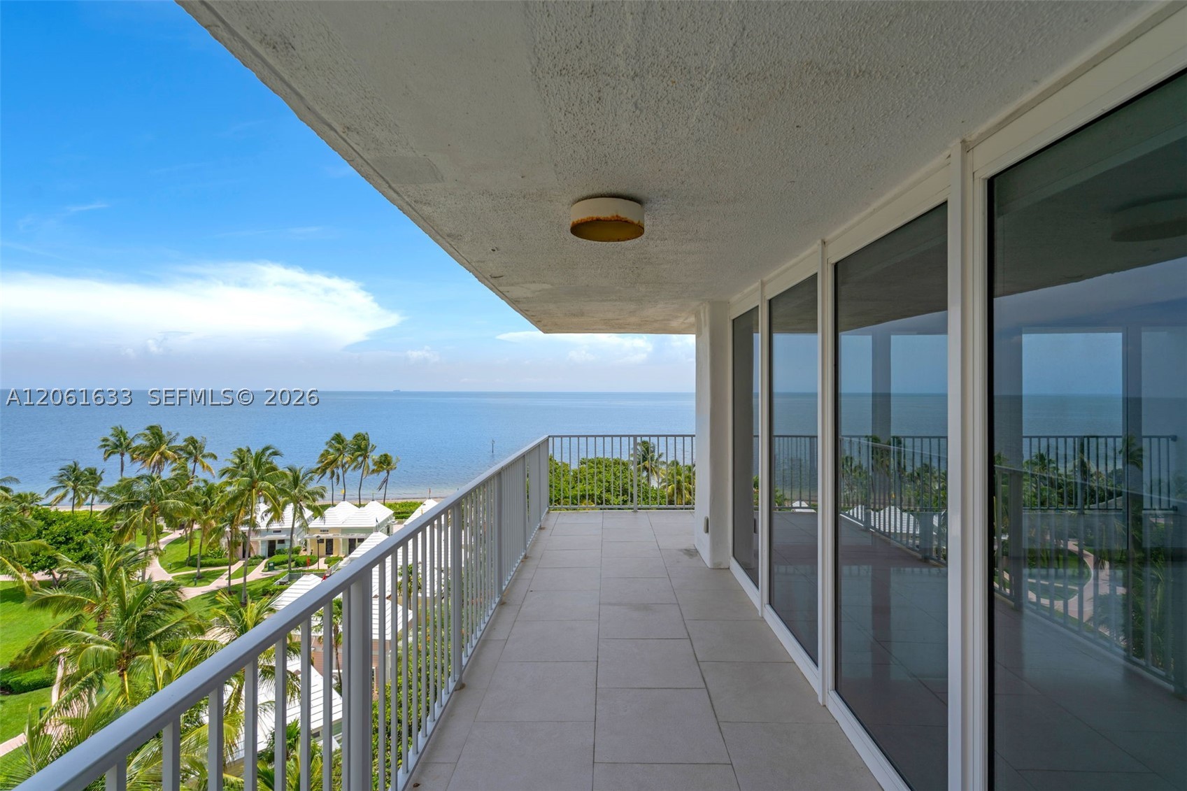 881 Ocean Dr 7h Property Photo 34