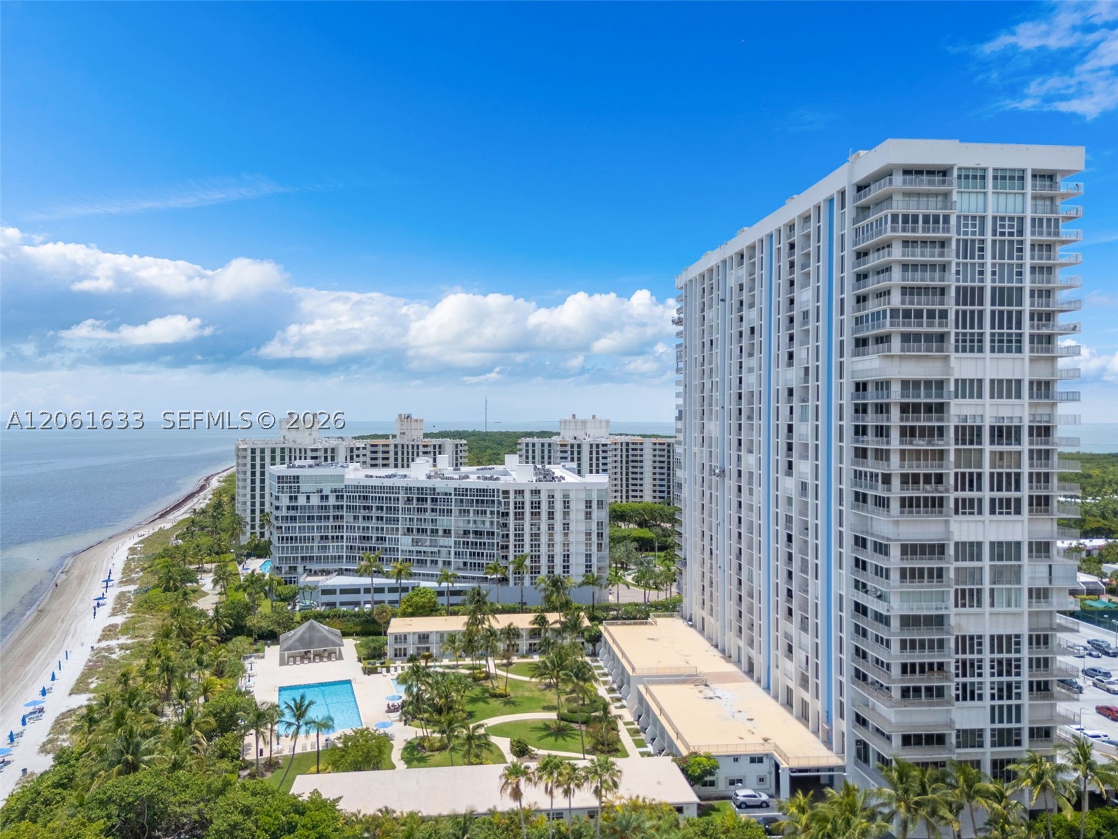 881 Ocean Dr 7h Property Photo 49