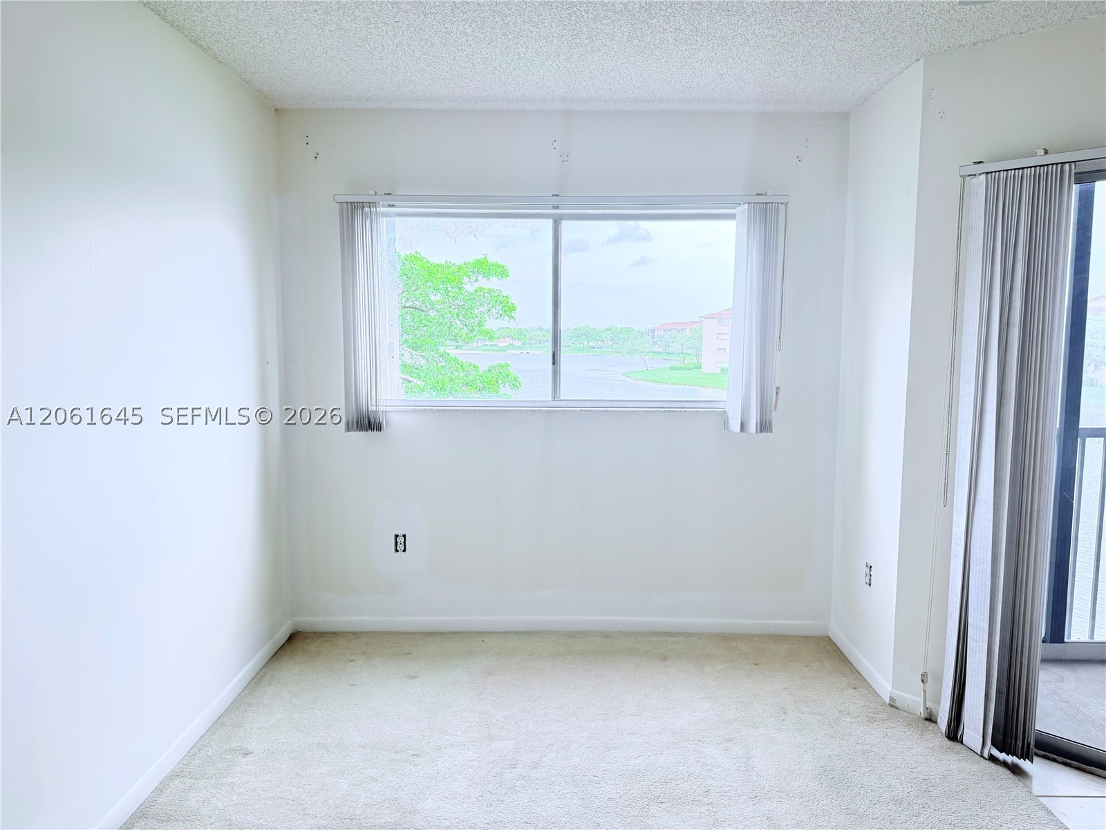 1201 Sw 141st Ave 302j Property Photo 19