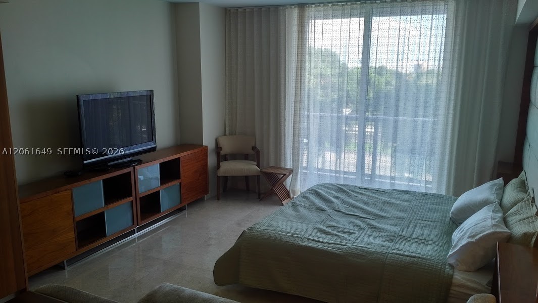 50 Biscayne Blvd 508 Property Photo 8