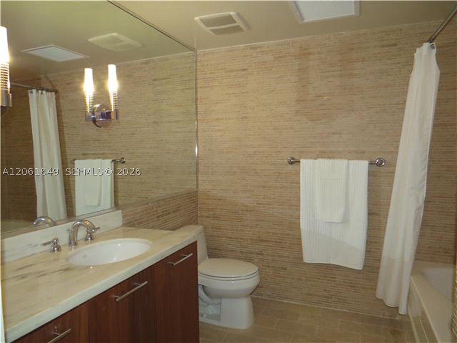 50 Biscayne Blvd 508 Property Photo 12