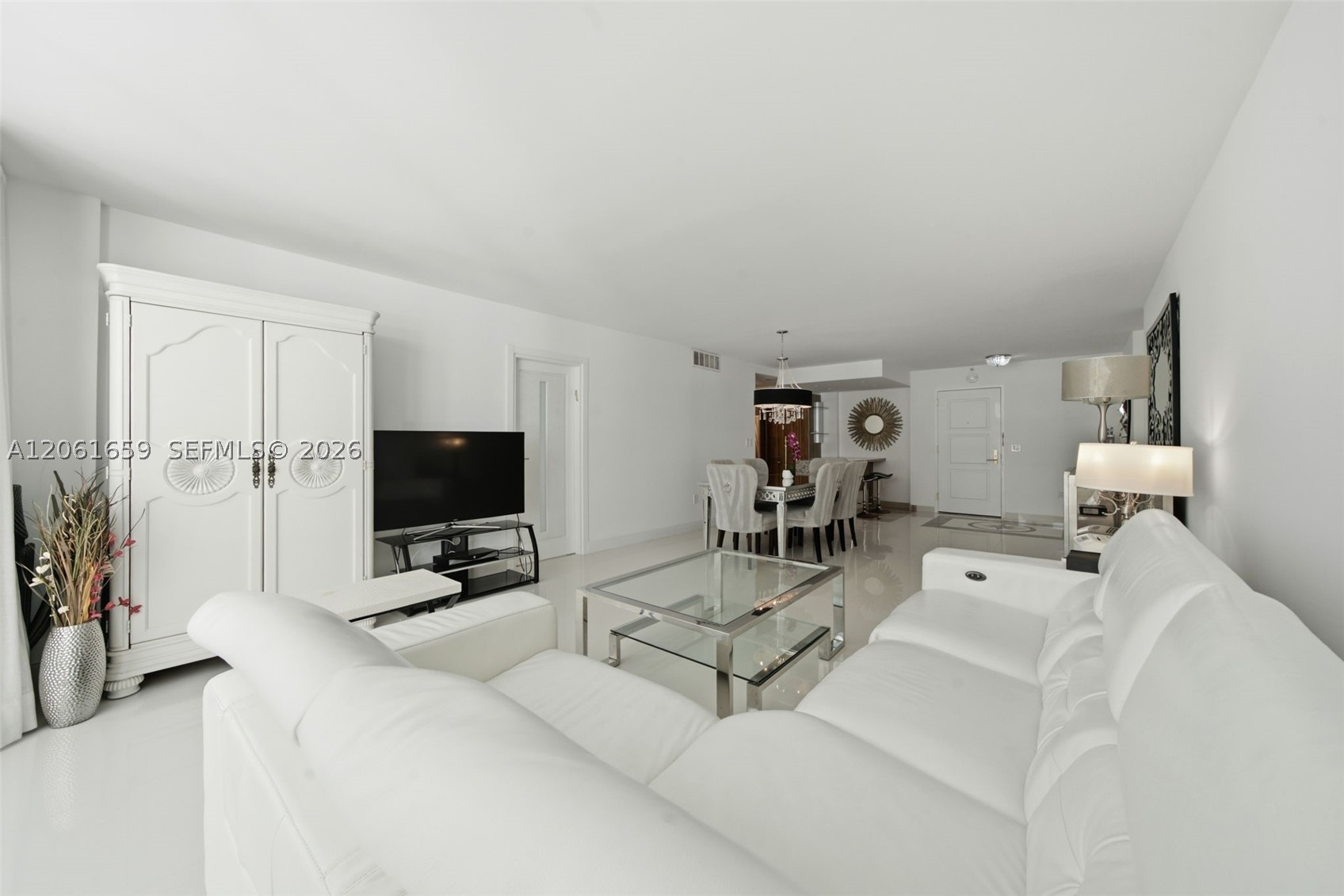 9801 Collins Ave 10v Property Photo 16