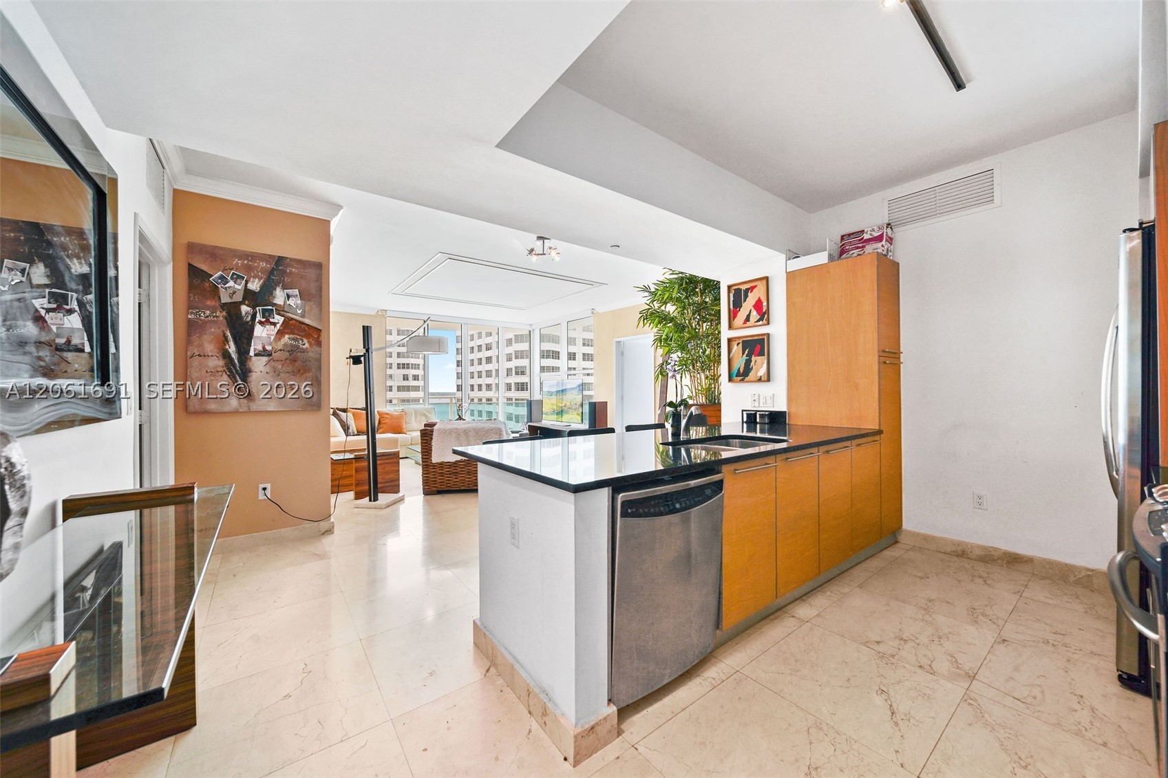 950 Brickell Bay Dr 1211 Property Photo 3