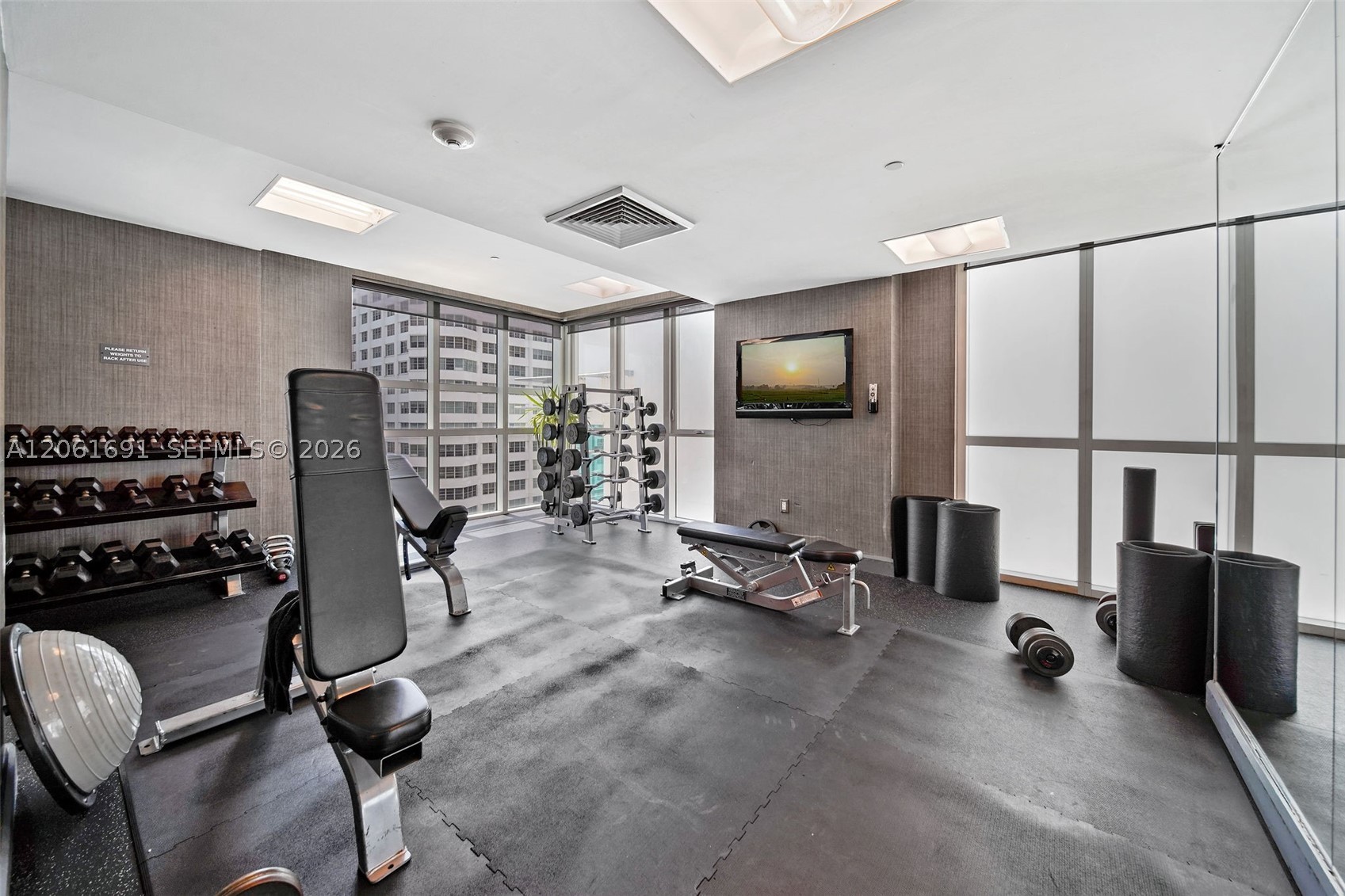 950 Brickell Bay Dr 1211 Property Photo 20