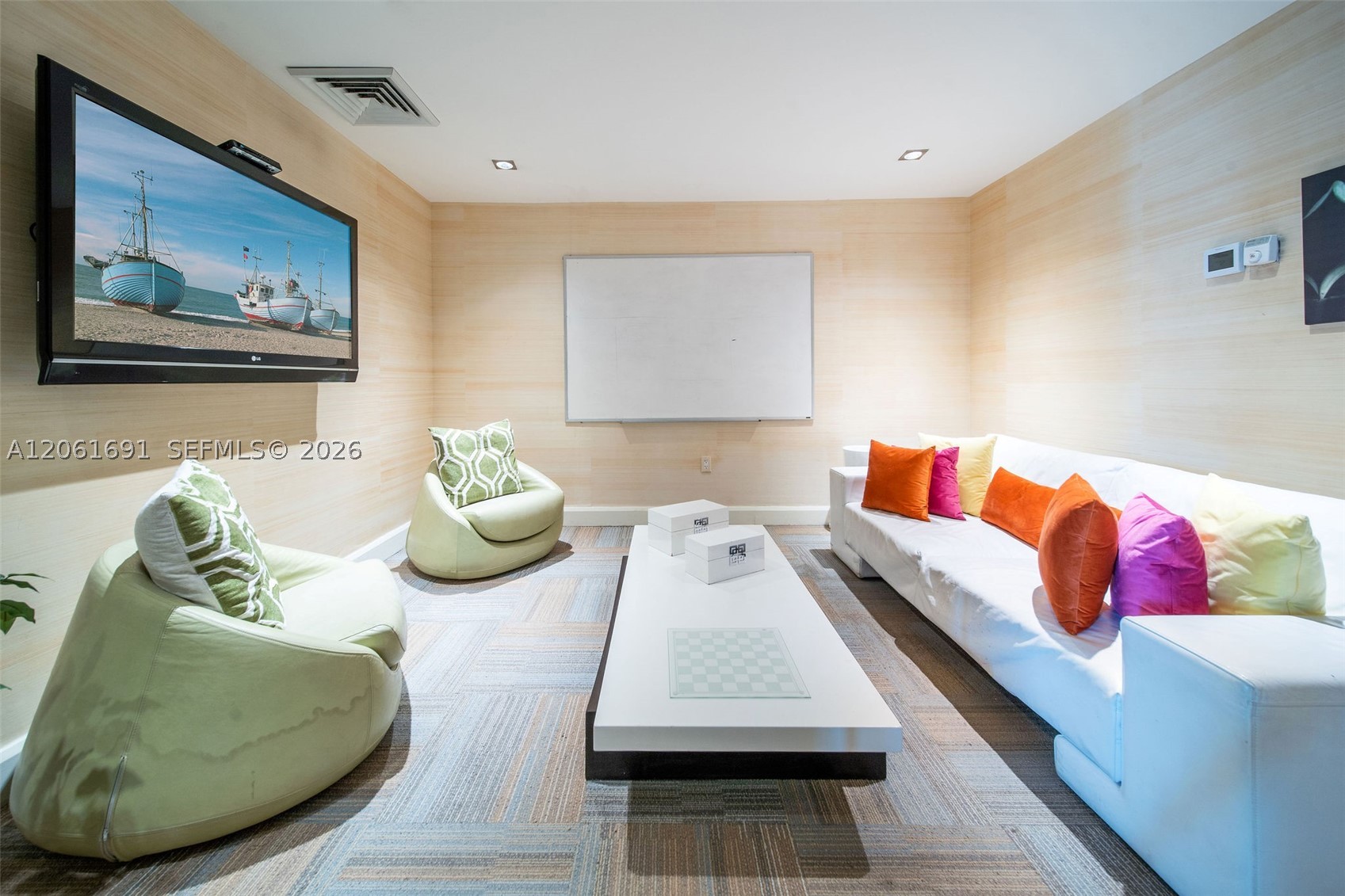 950 Brickell Bay Dr 1211 Property Photo 25