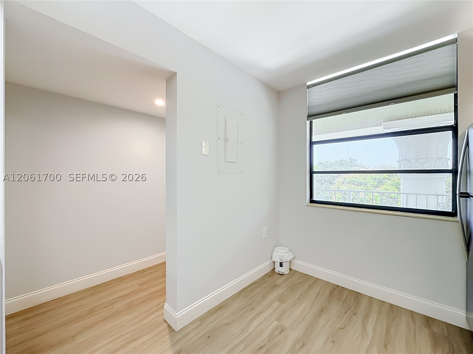 1713 Whitehall Dr 404 Property Photo 20