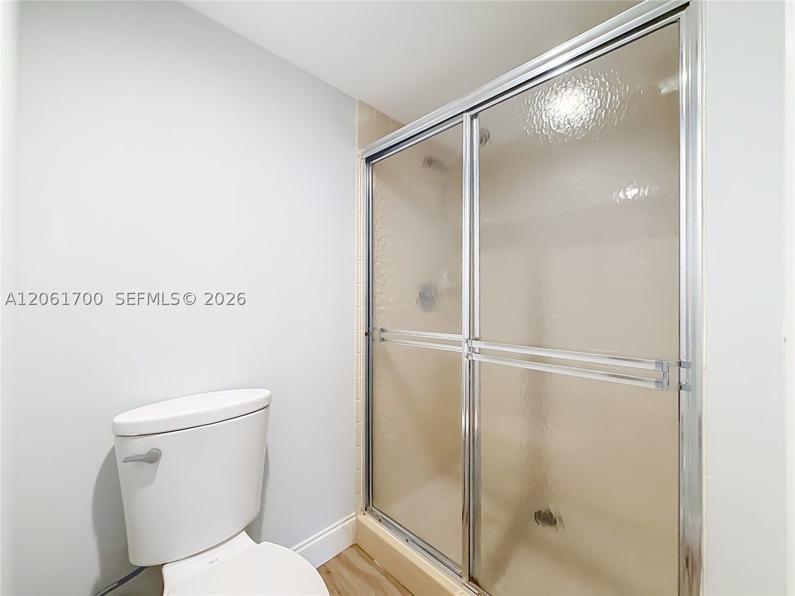 1713 Whitehall Dr 404 Property Photo 53
