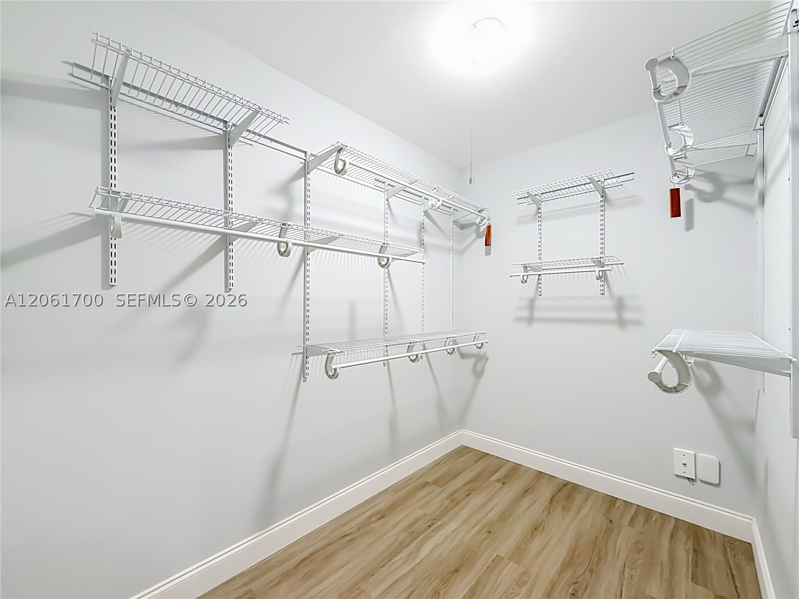 1713 Whitehall Dr 404 Property Photo 57