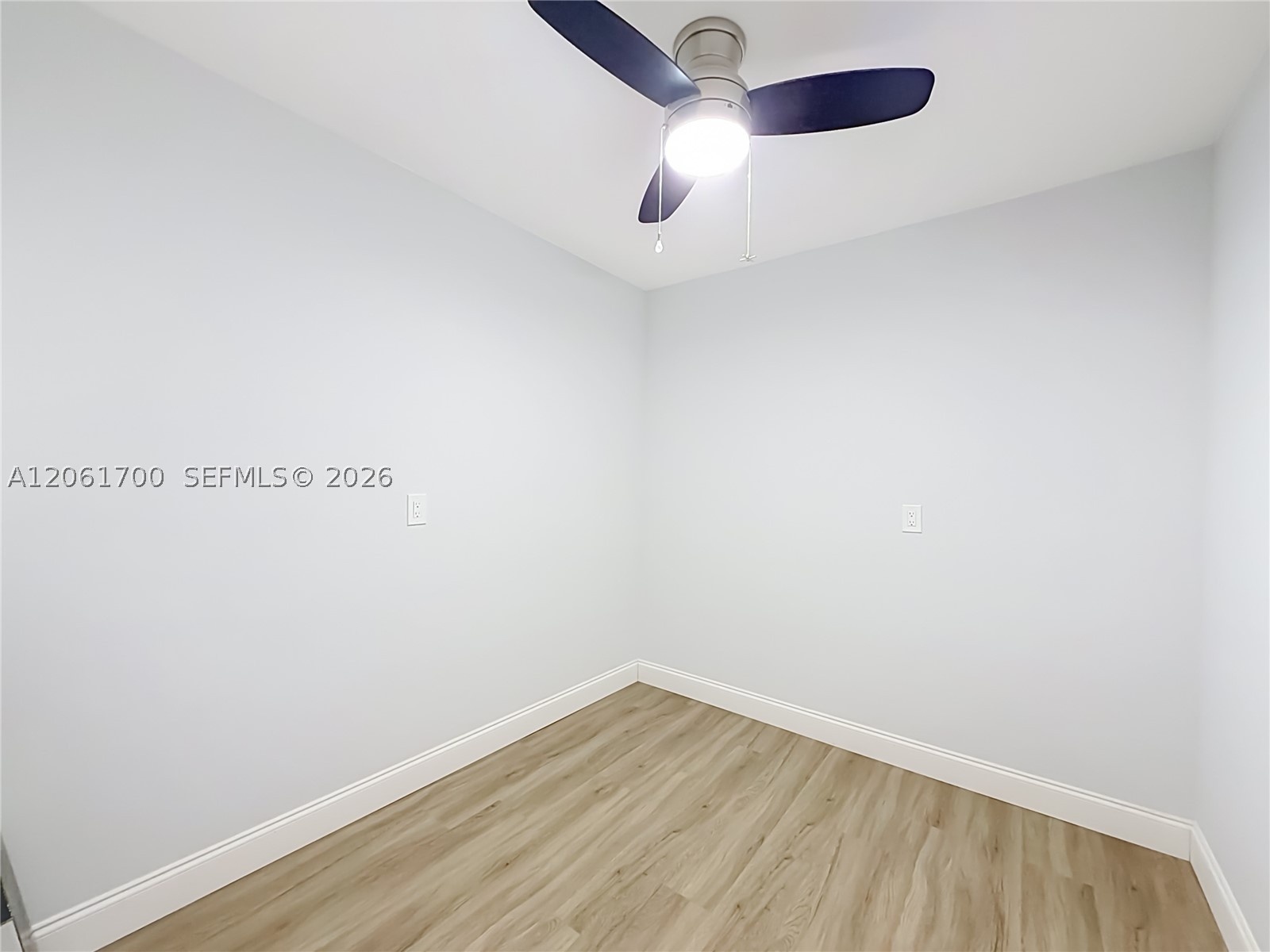 1713 Whitehall Dr 404 Property Photo 61