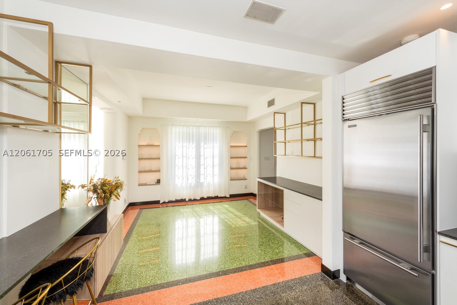 841 19th St Property Photo 35