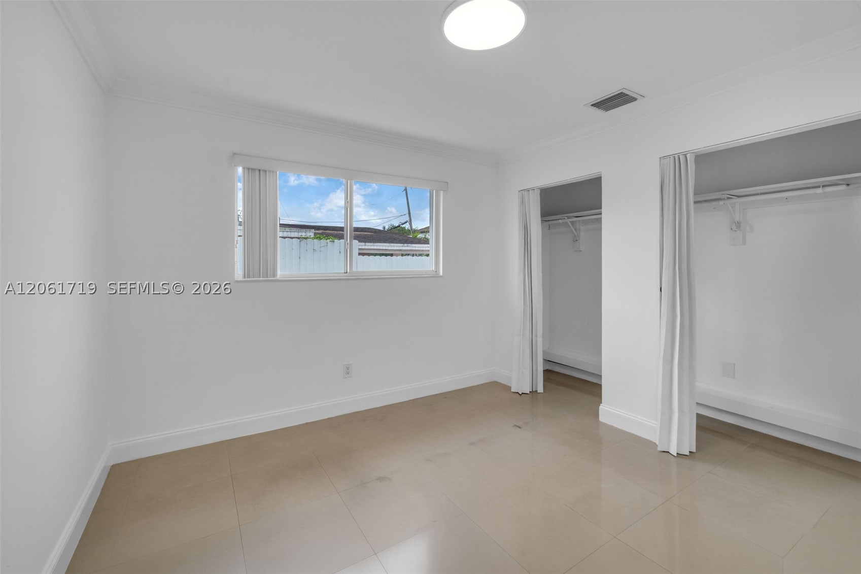 3685 W 9th Ave Property Photo 15