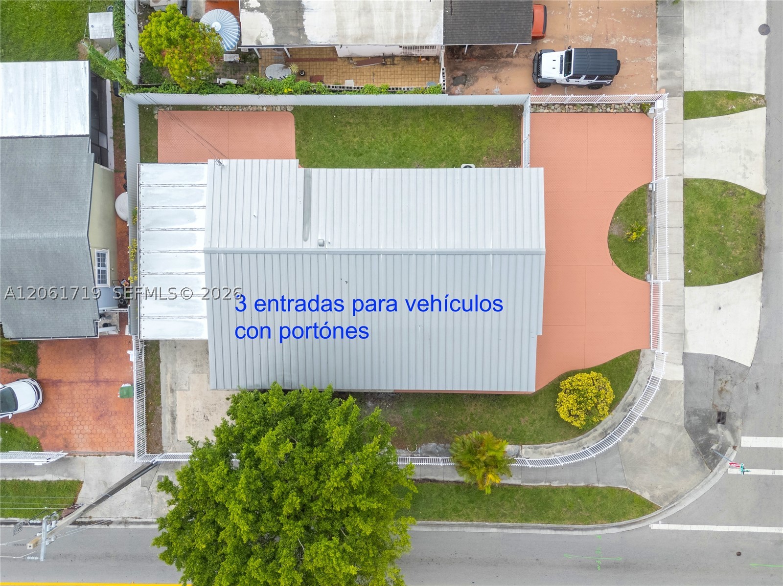 3685 W 9th Ave Property Photo 30