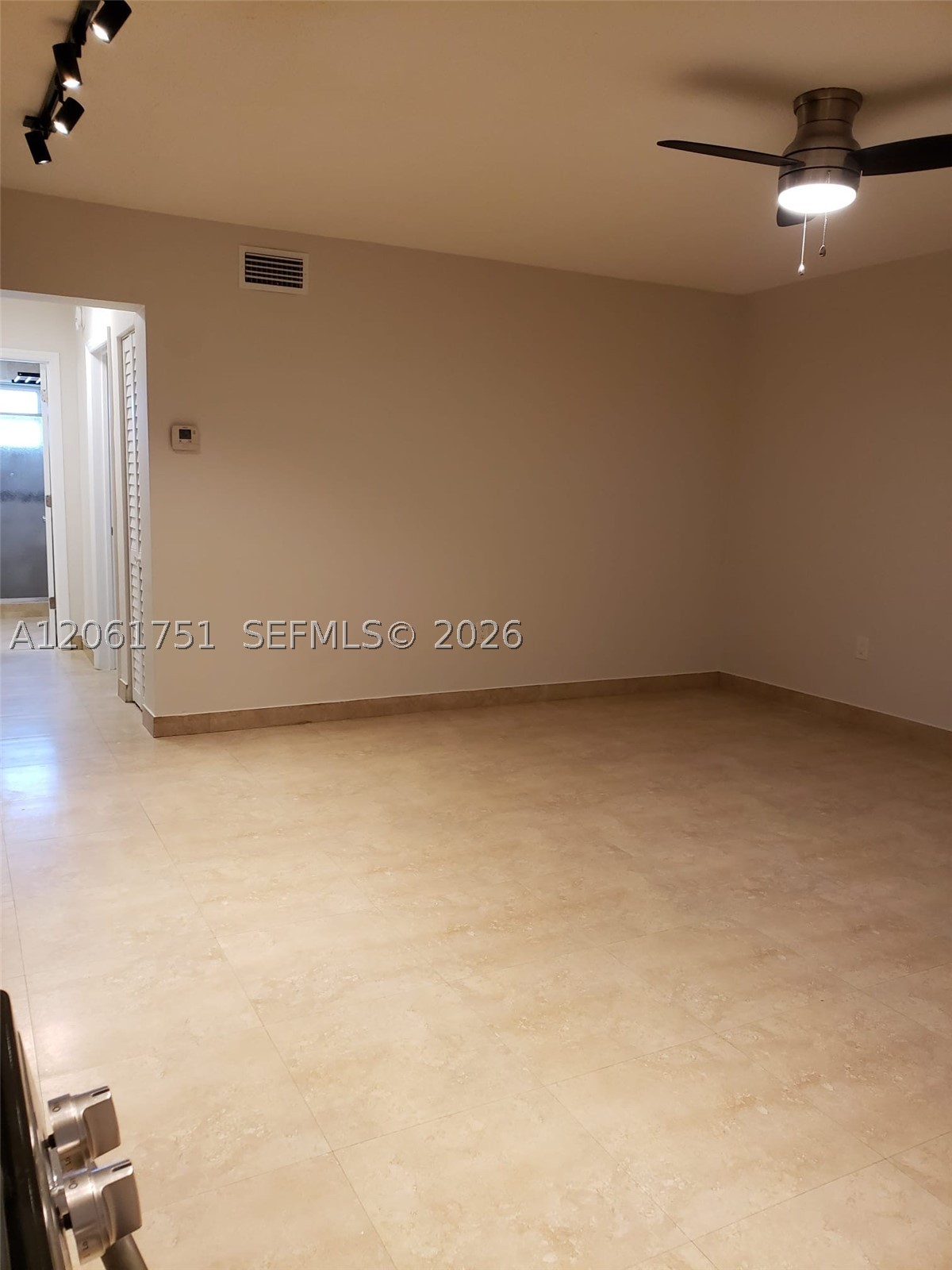 525 Meridian Ave 102 Property Photo 6