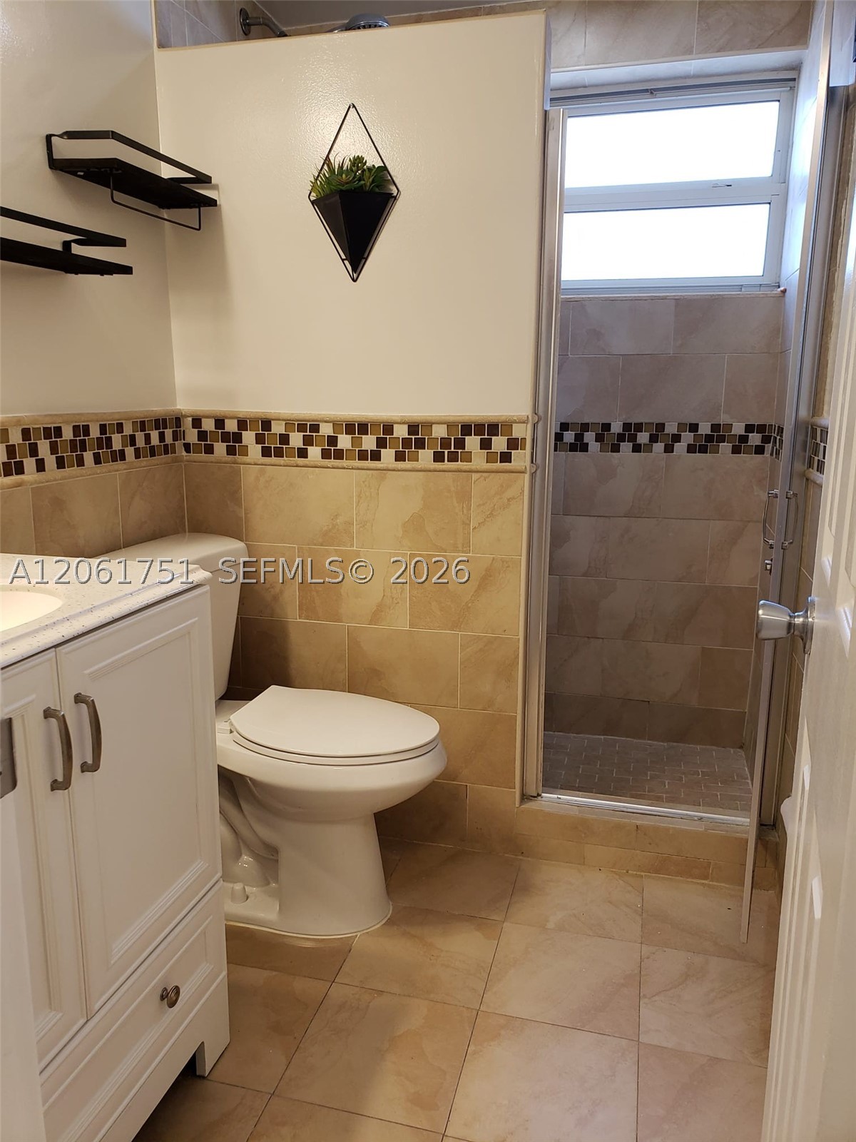 525 Meridian Ave 102 Property Photo 14