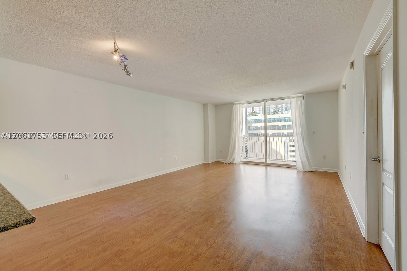 1200 Brickell Bay Dr 1822 Property Photo 3
