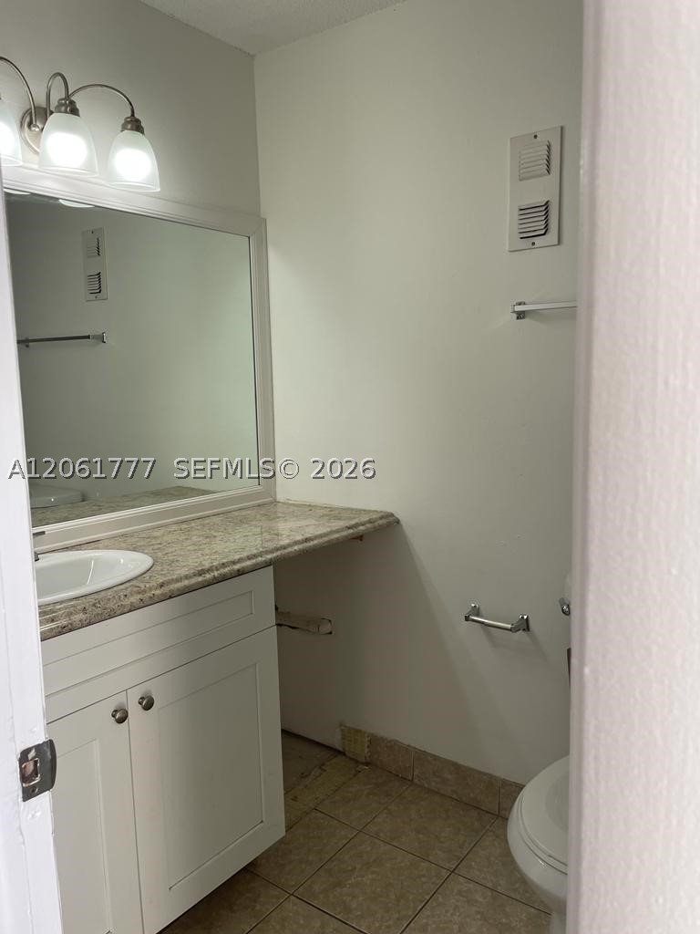 2017 Nw 46th Ave A202 Property Photo 12