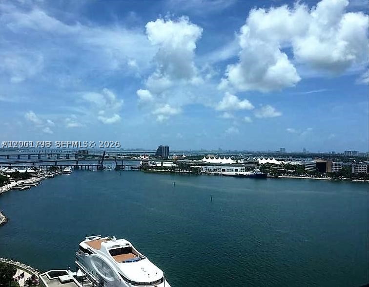 335 S Biscayne Blvd 1810 Property Photo 1