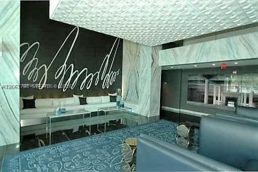 335 S Biscayne Blvd 1810 Property Photo 5