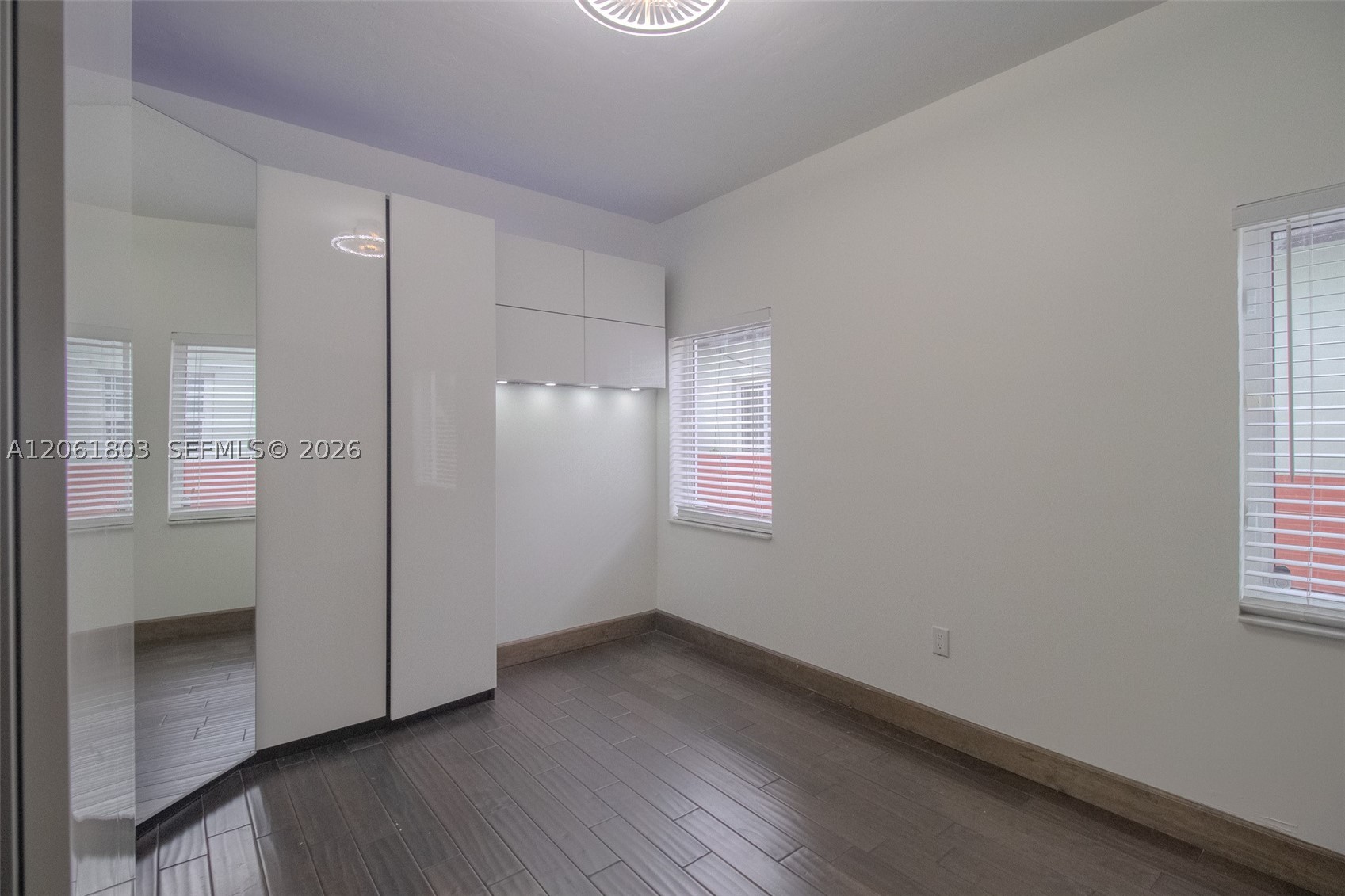 3722 Royal Palm Ave Property Photo 27