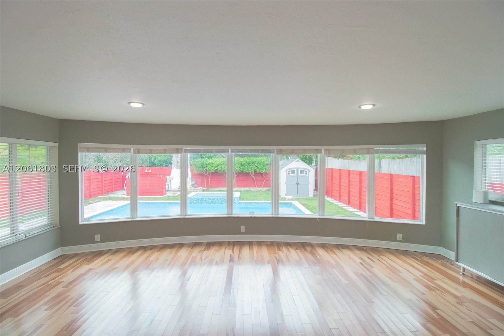 3722 Royal Palm Ave Property Photo 41