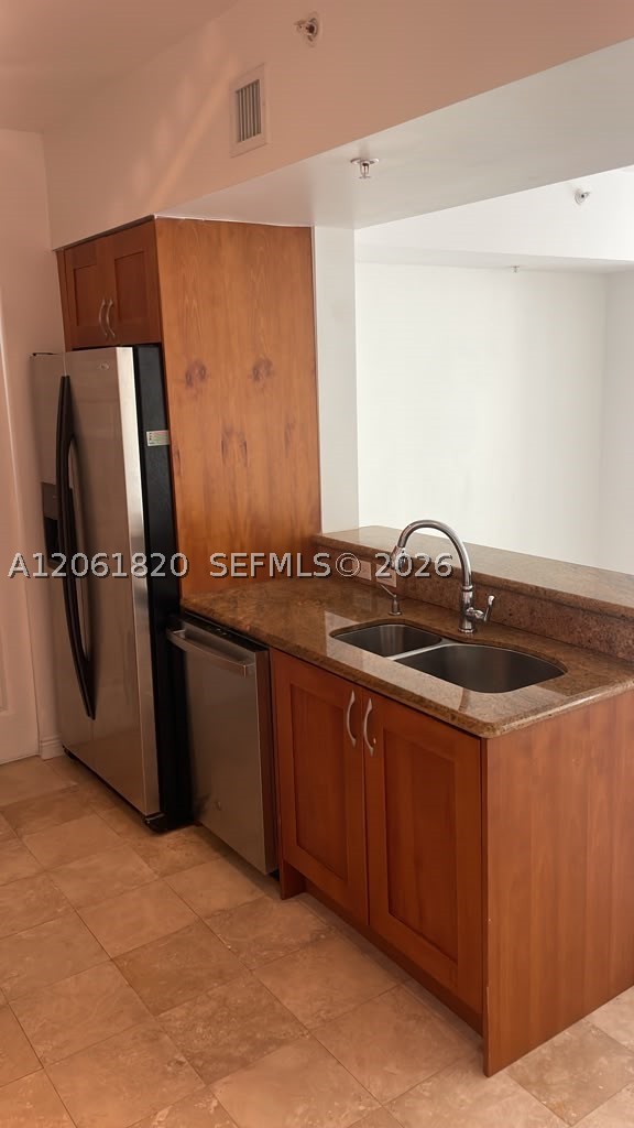 1755 E Hallandale Beach Blvd 1605e Property Photo 2