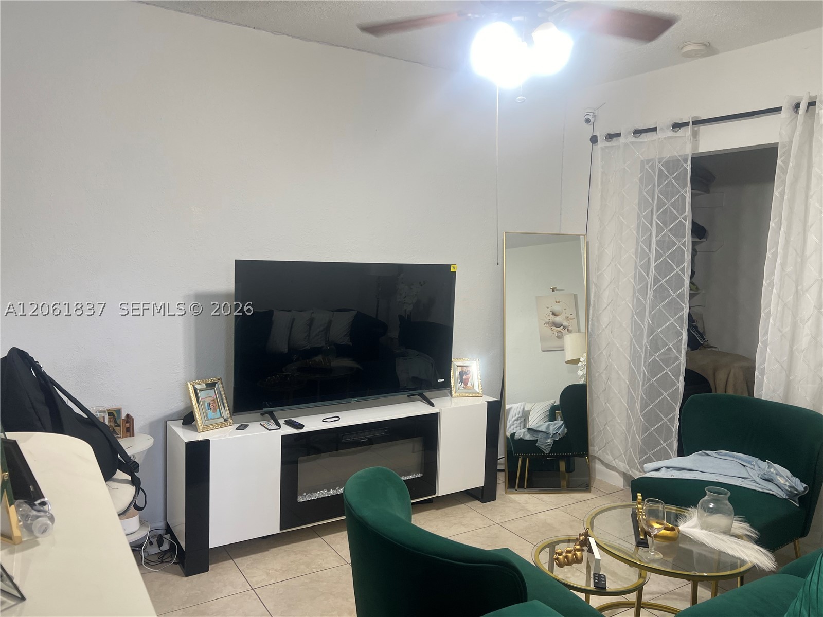 A12061837 Property Photo 9