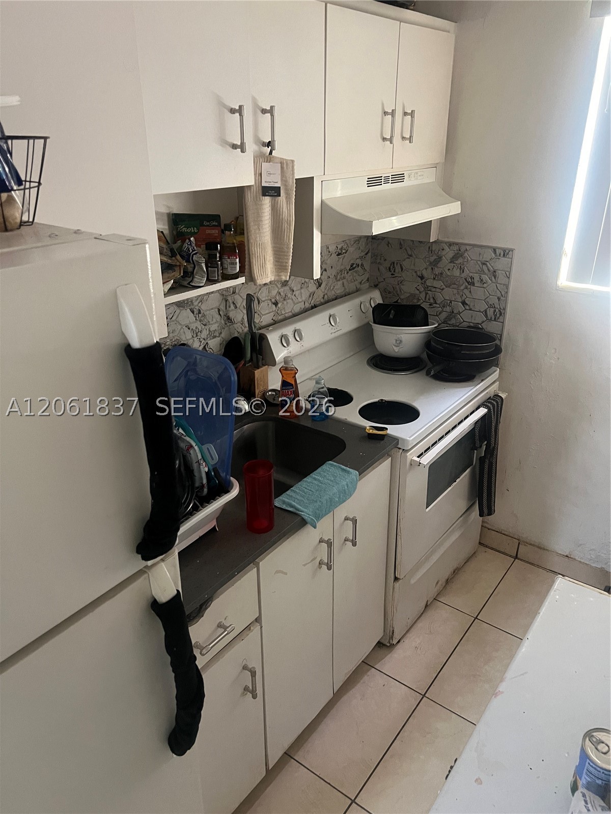 A12061837 Property Photo 14