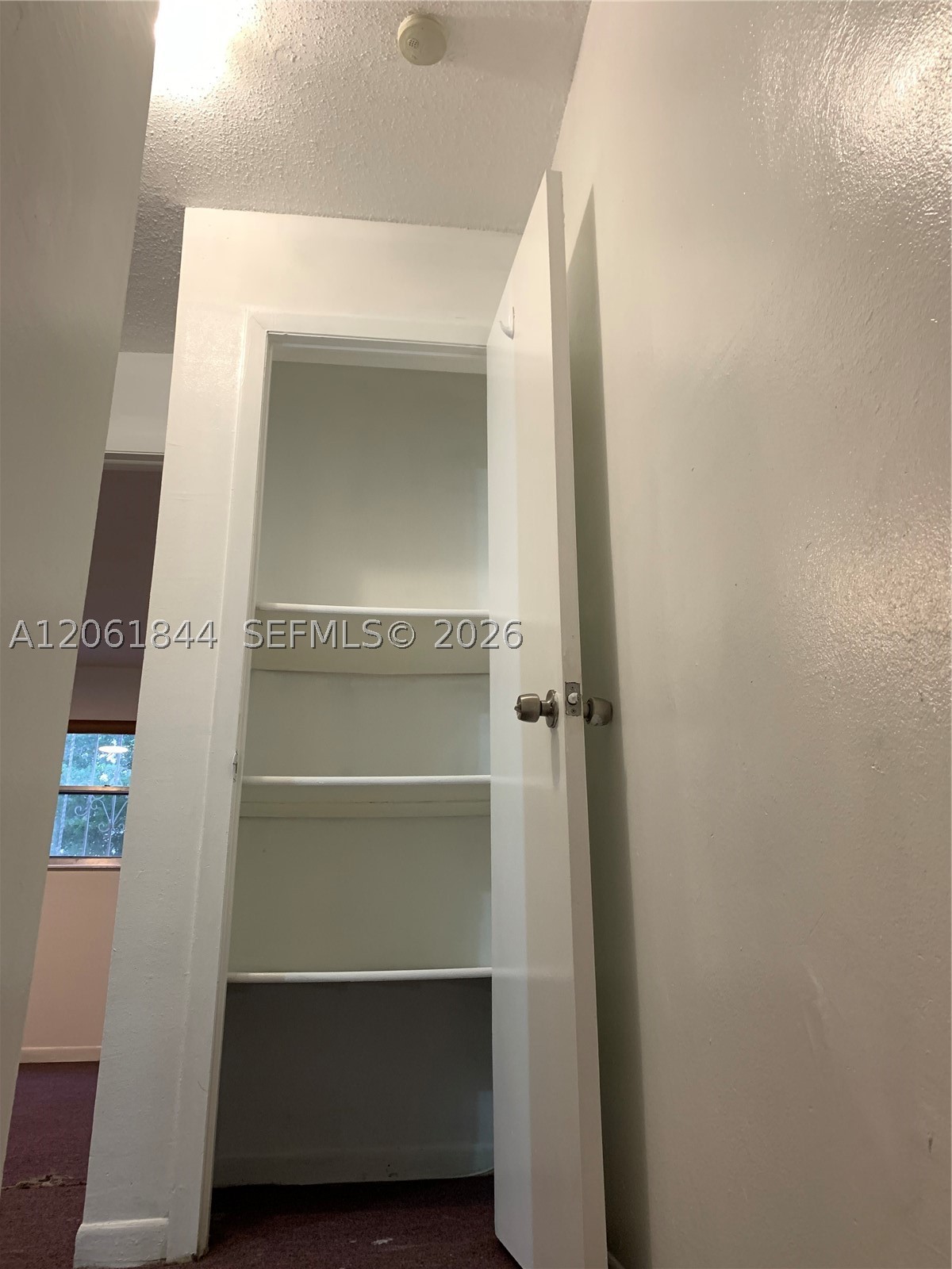 5453 Nw 169th Ter Property Photo 4