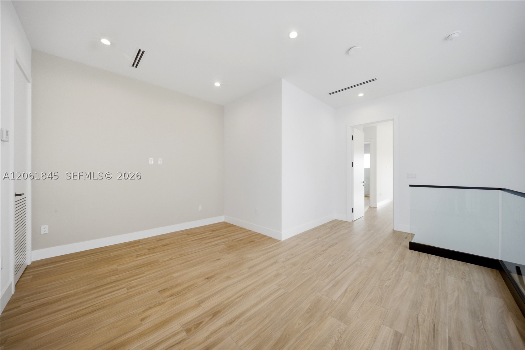 1320 Ne 16th Ter Property Photo 45
