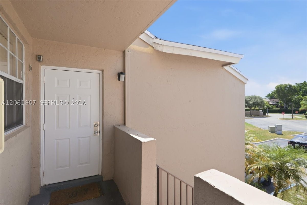2121 Nw 96th Ter 14d Property Photo 17