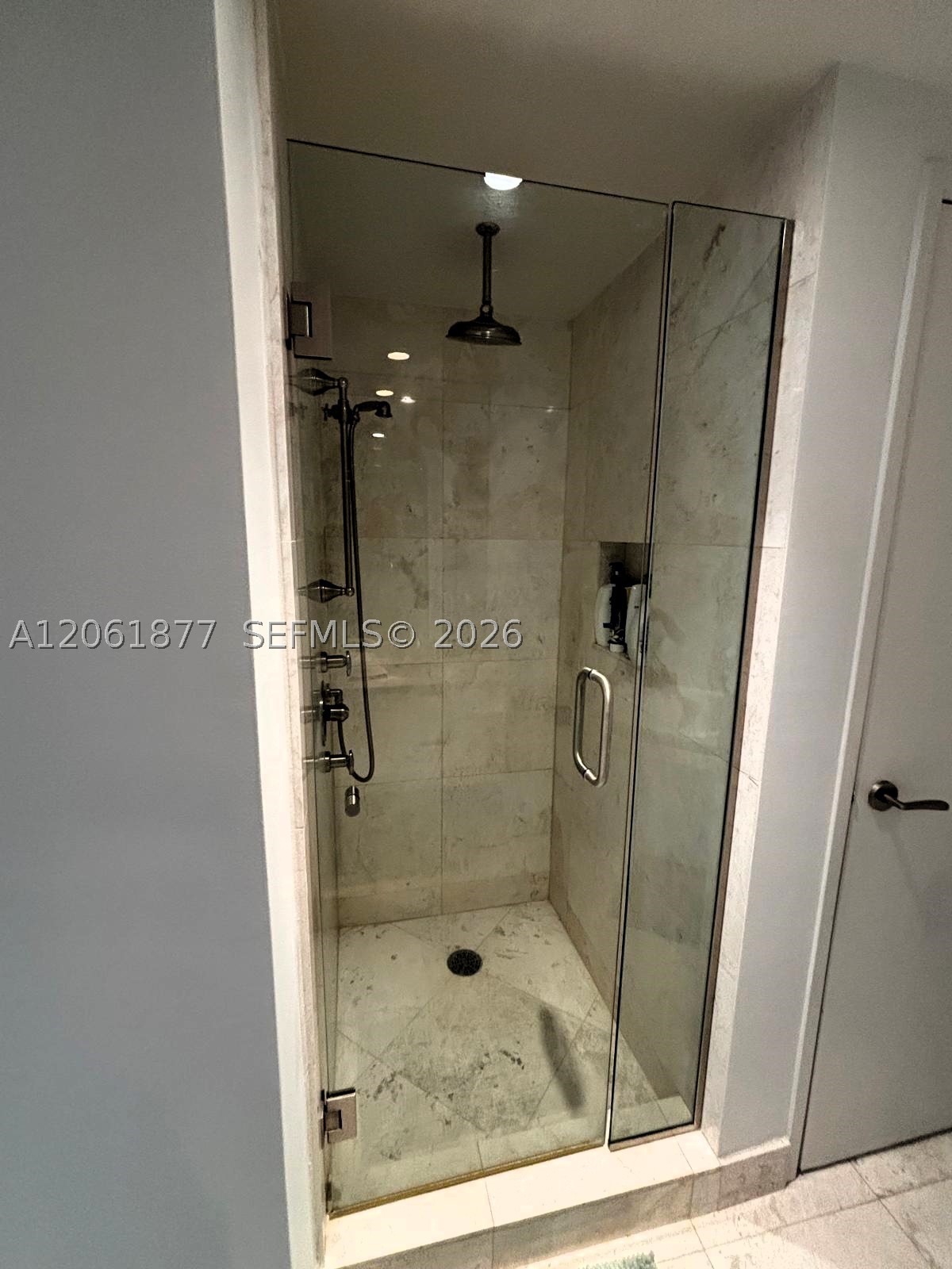 9401 Collins 401 Property Photo 11