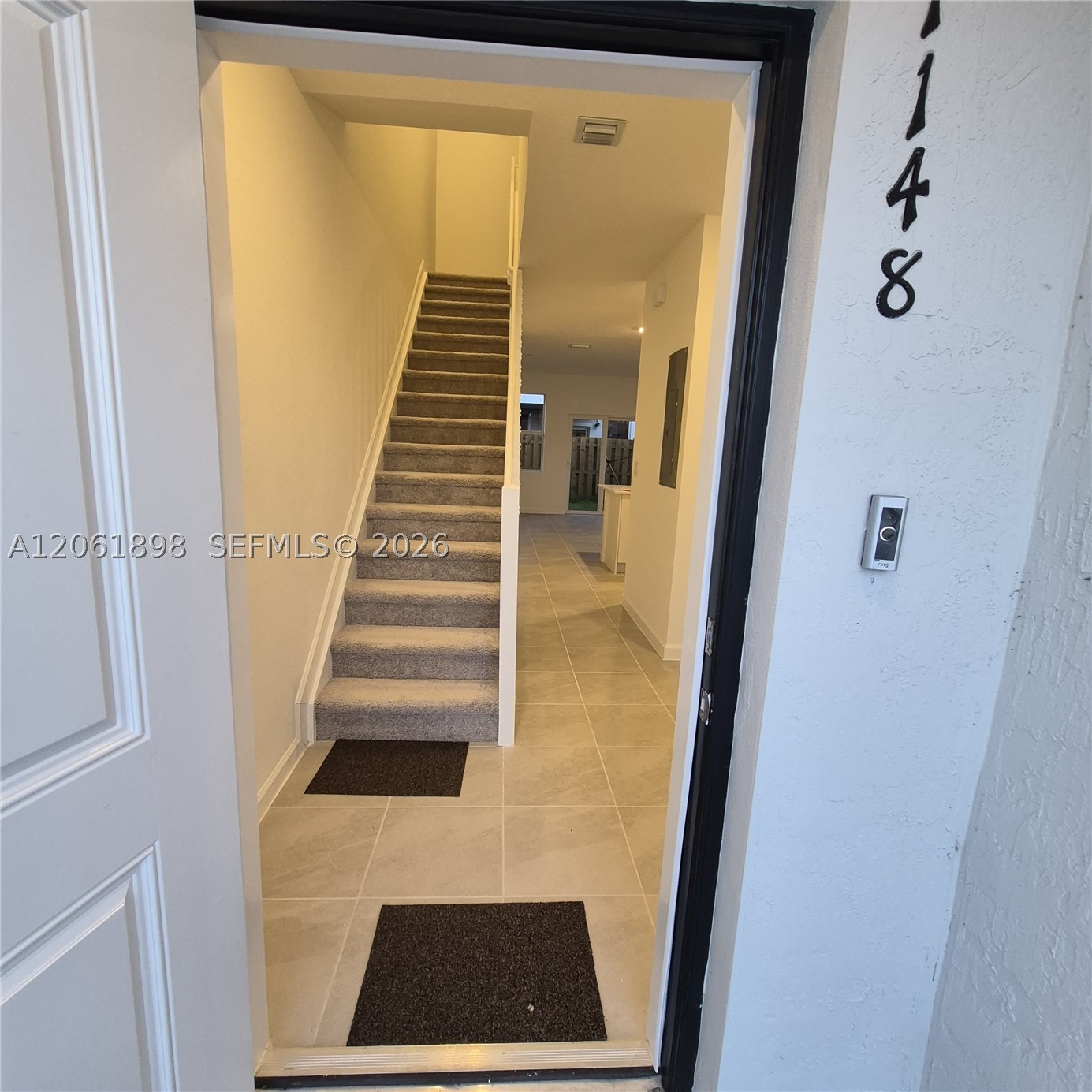 A12061898 Property Photo 5