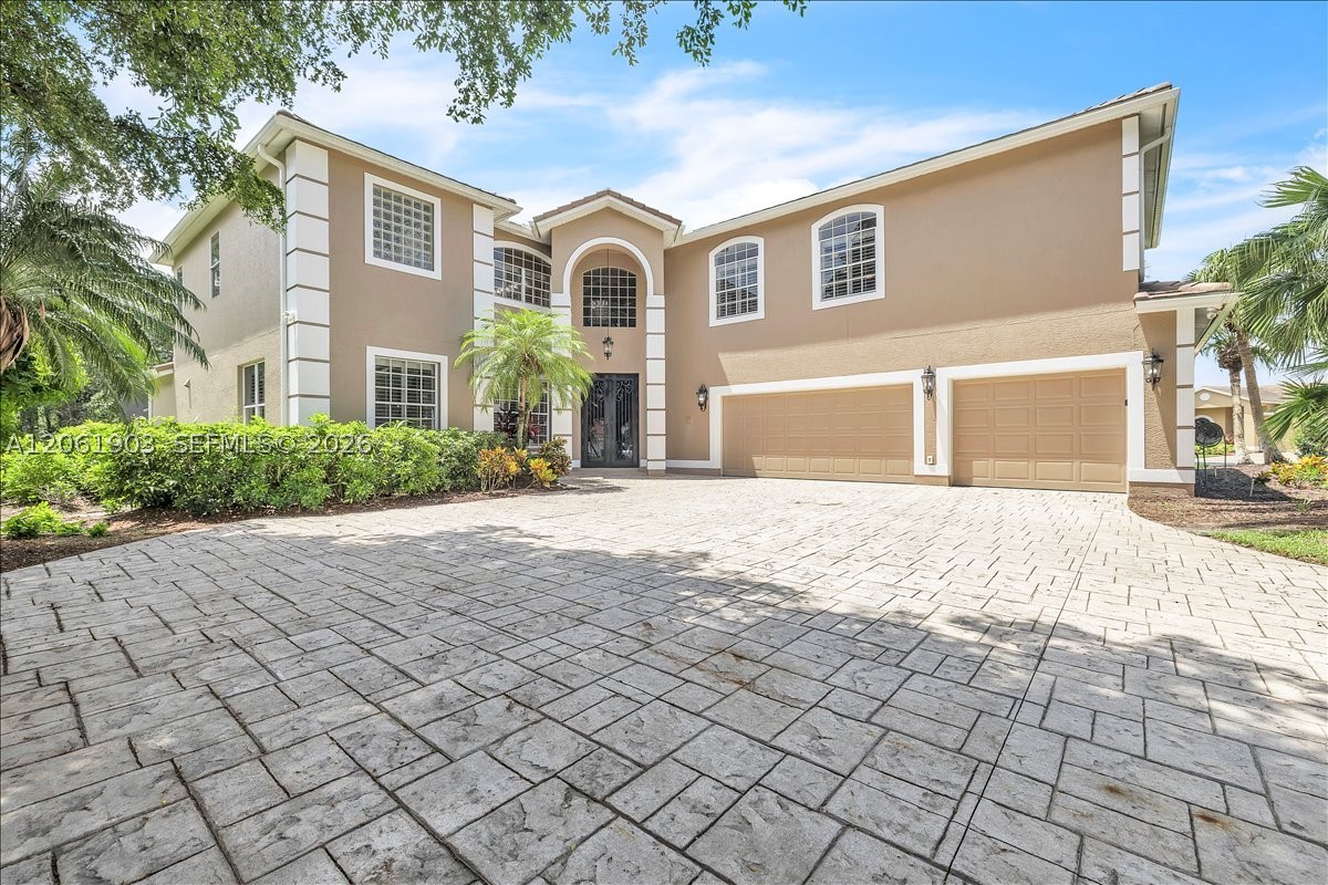 12898 Kedleston Circle Property Photo 3