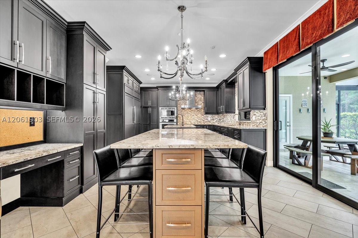 12898 Kedleston Circle Property Photo 15