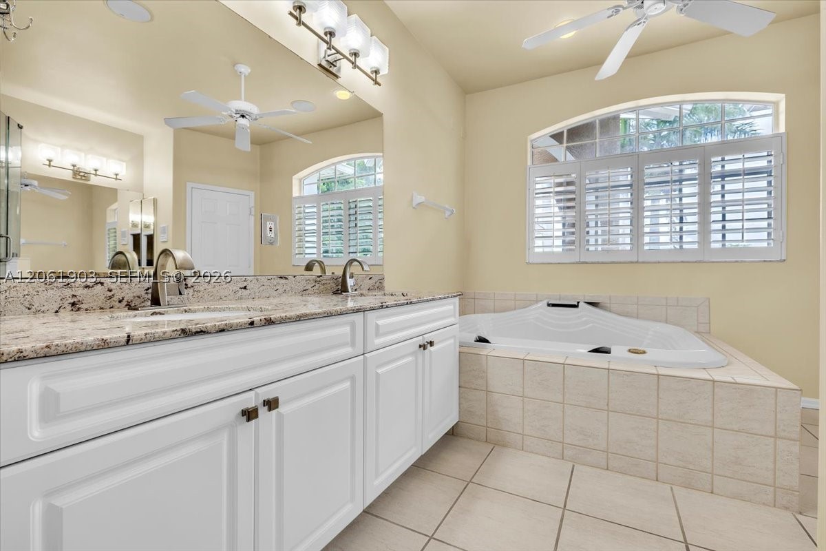 12898 Kedleston Circle Property Photo 44