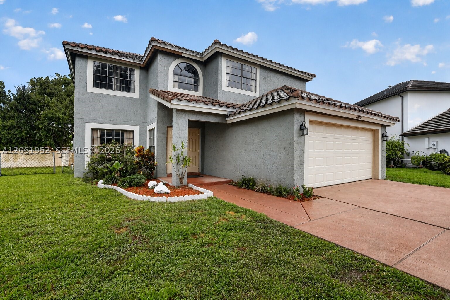 1580 Sw 87th Ter Property Photo 1