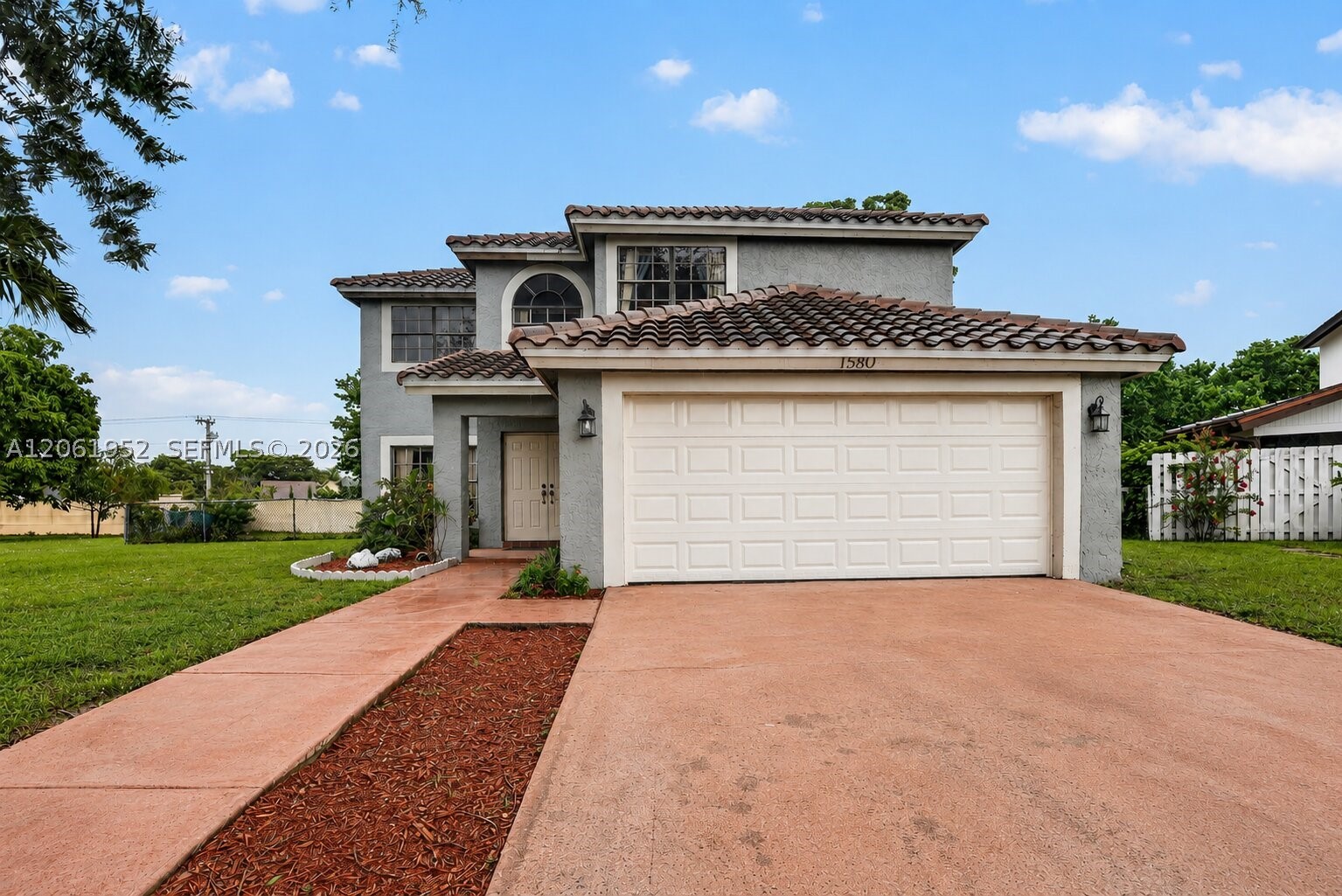 1580 Sw 87th Ter Property Photo 2