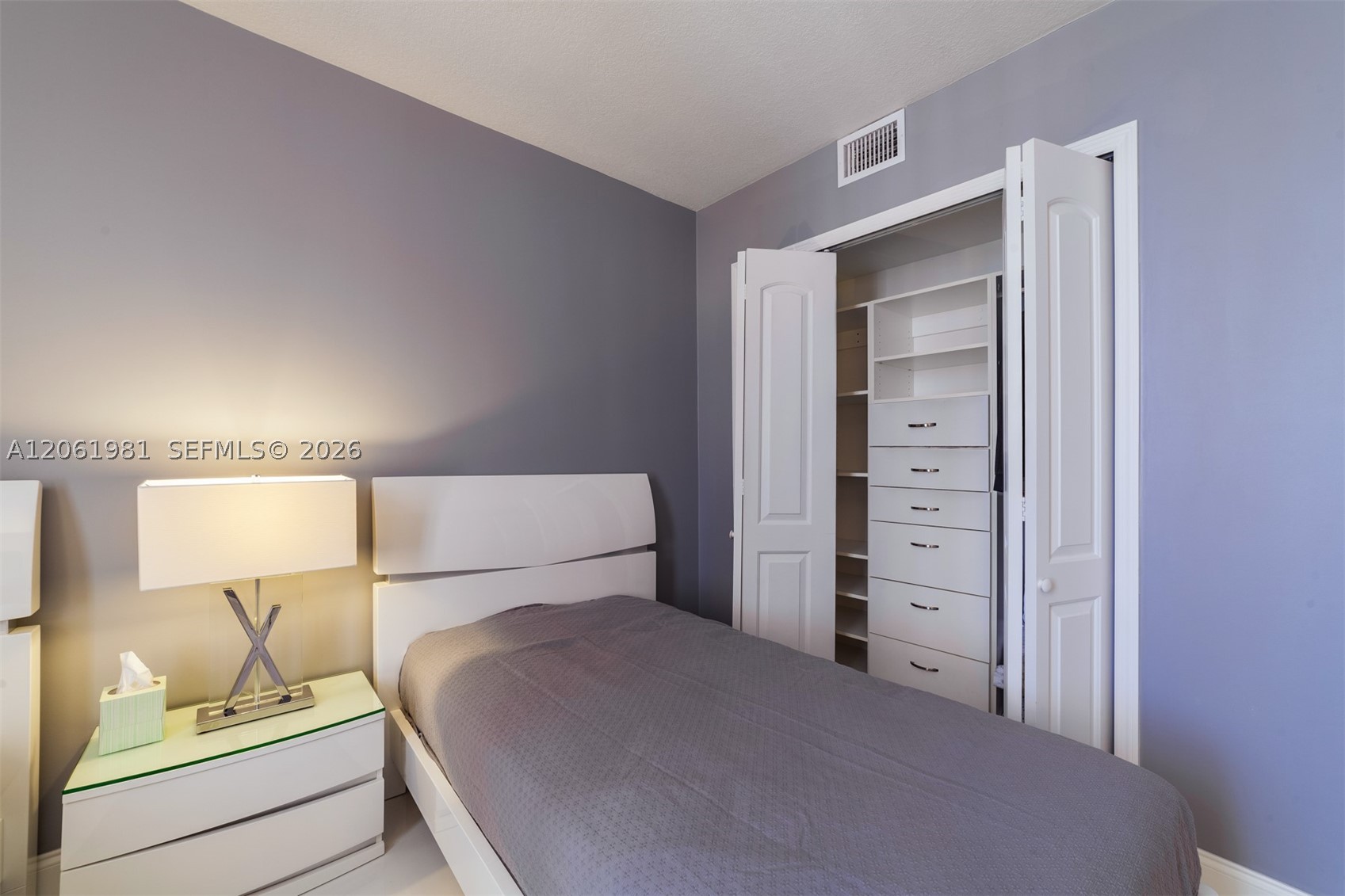 2500 Parkview Dr 1117 Property Photo 15