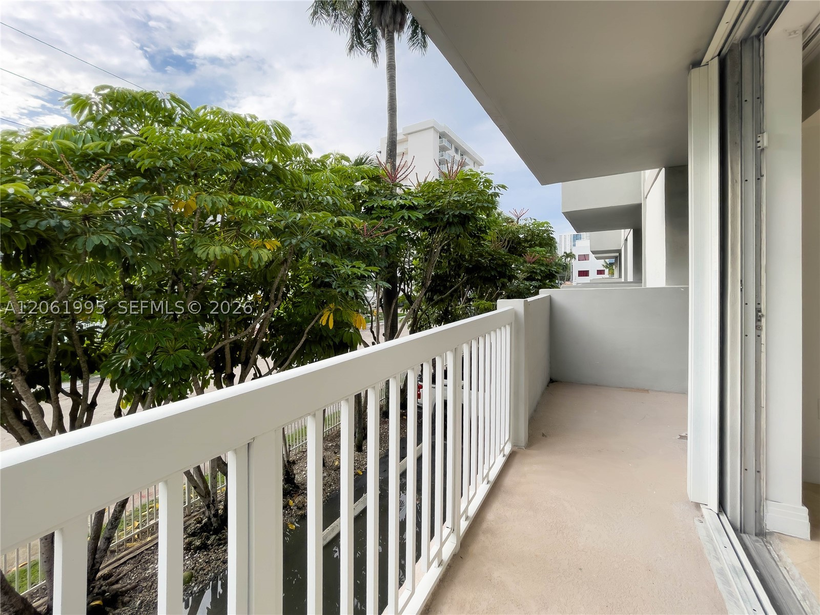 1670 Bay Rd 2d Property Photo 13