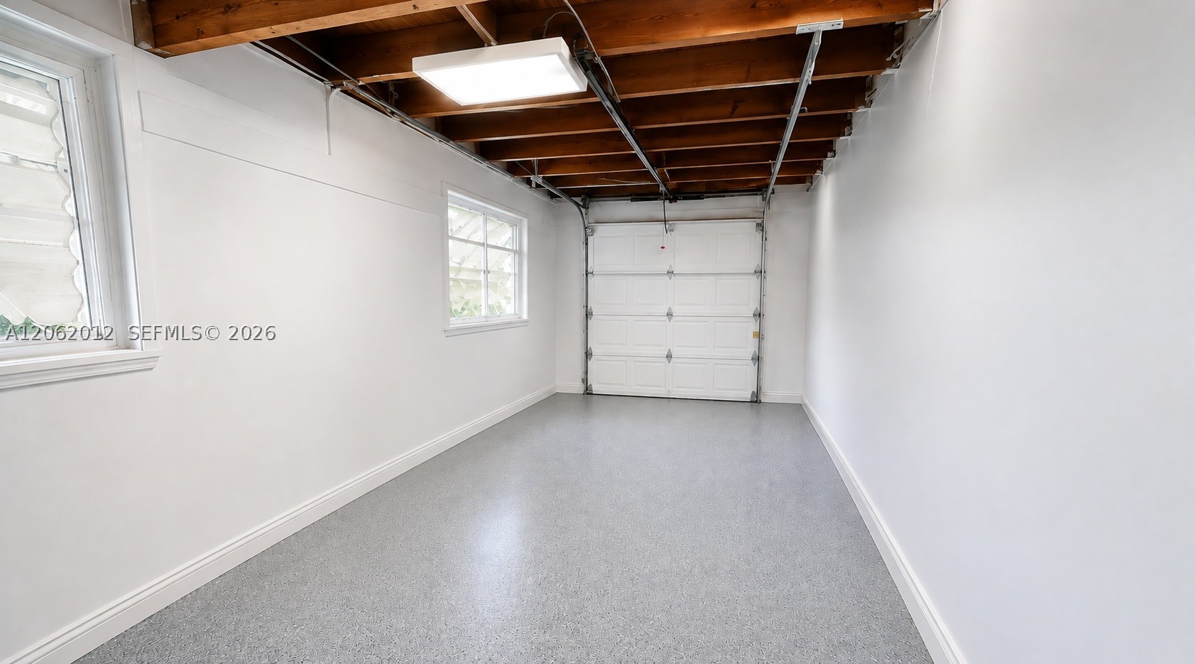 17200 Ne 15th Ave Property Photo 35