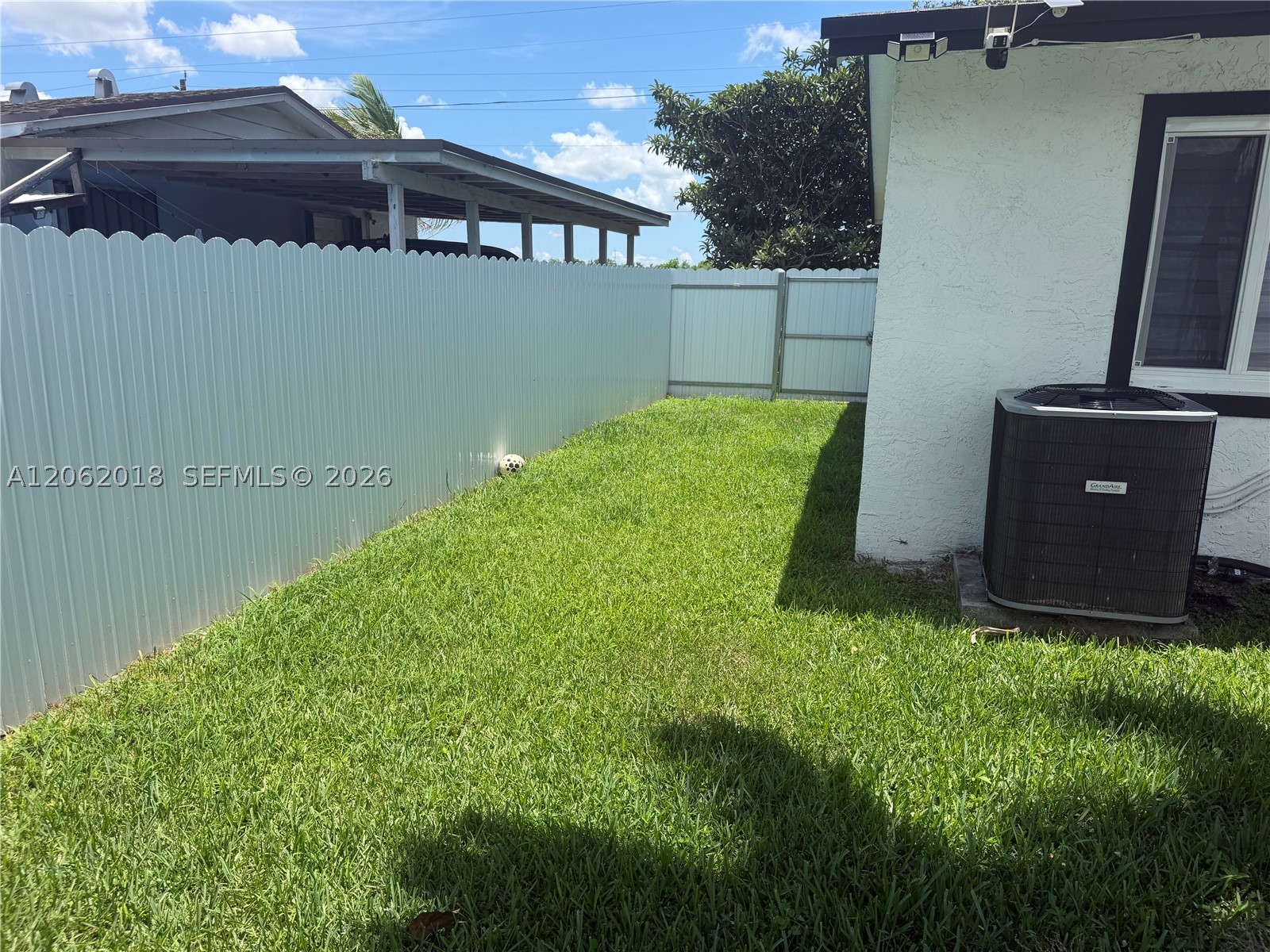 1749 Sw 8th St Property Photo 14
