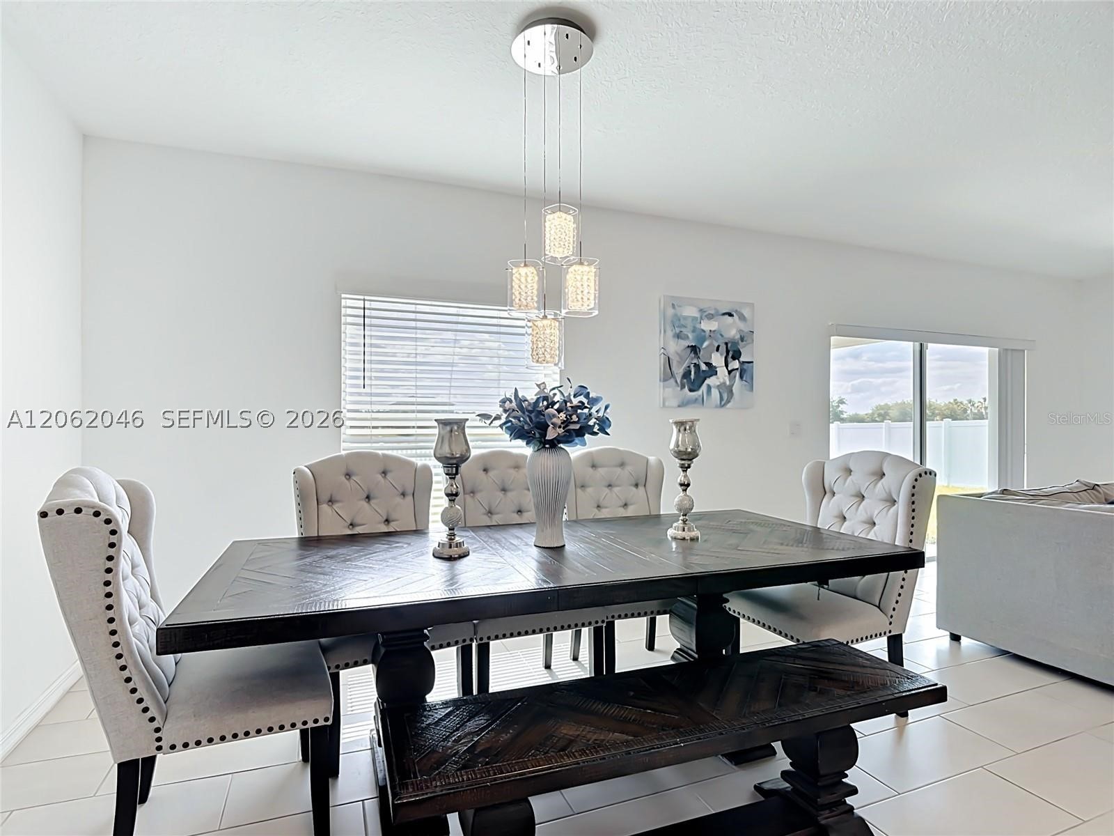 246 Zircon Road Property Photo 6