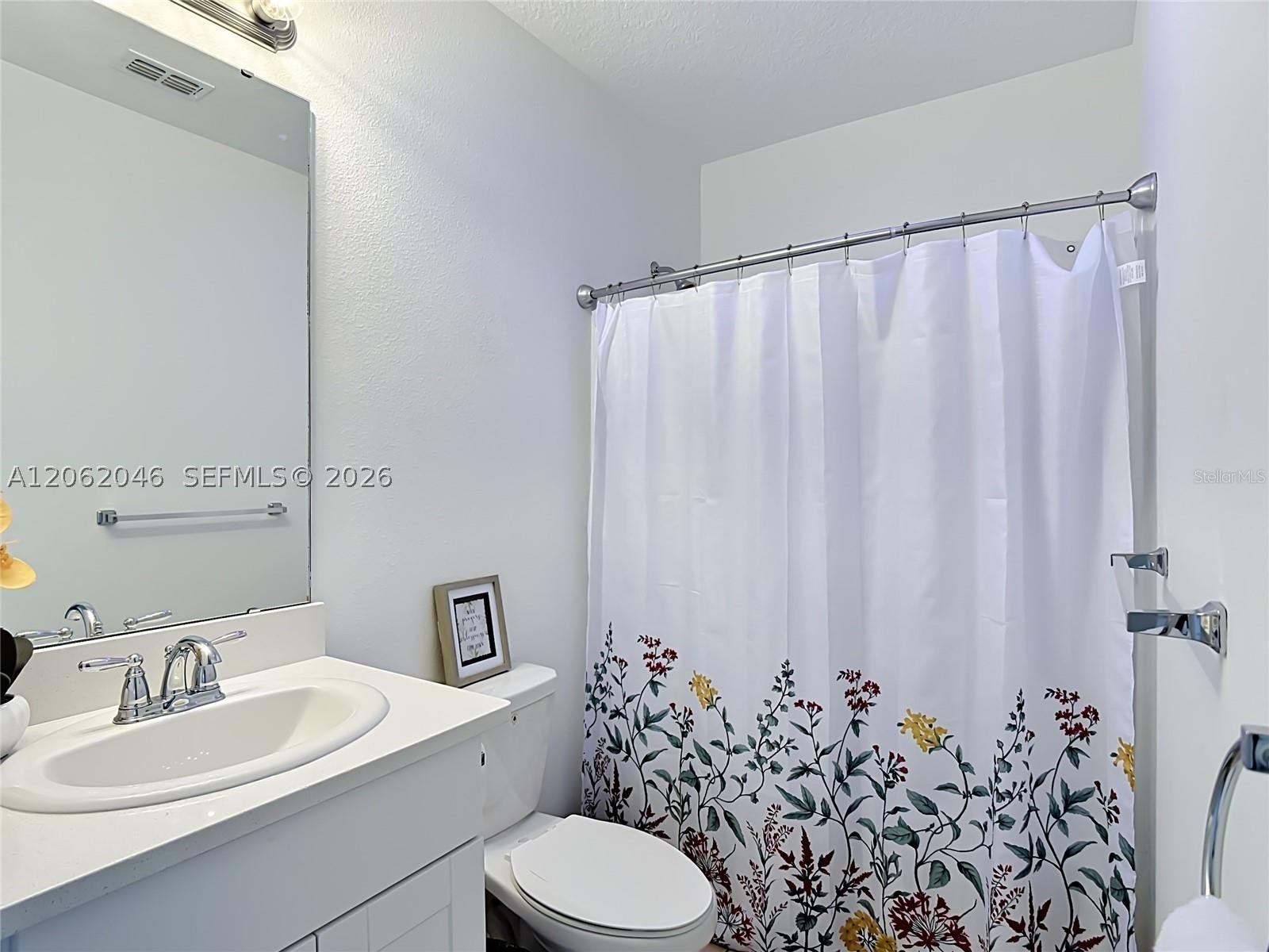 246 Zircon Road Property Photo 16