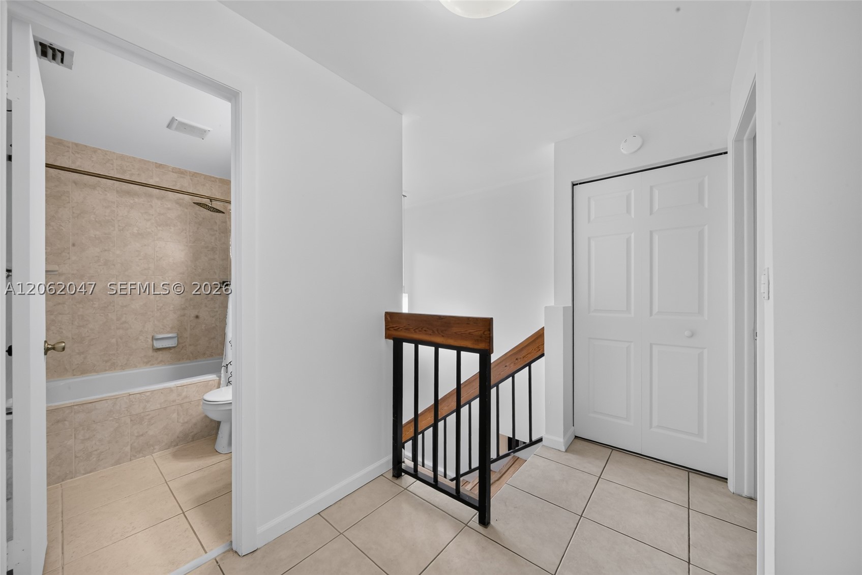 6834 Sw 127th Pl Property Photo 17